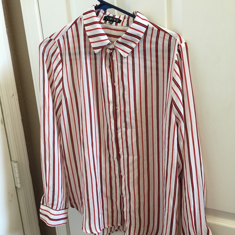 FINAL MARKDOWN Ladies timing blouse medium